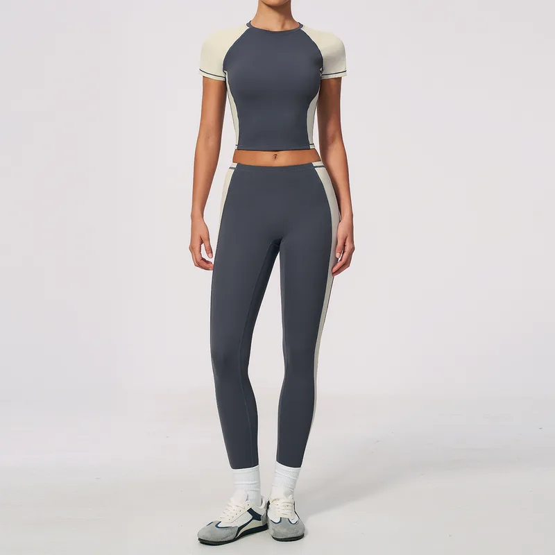 Women's Slim Fit Yoga Set Crew Neck Fitted
