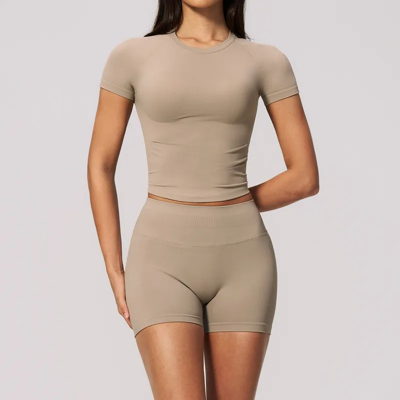 Seamless Tummy Control Women's Yoga Set Crew Neck