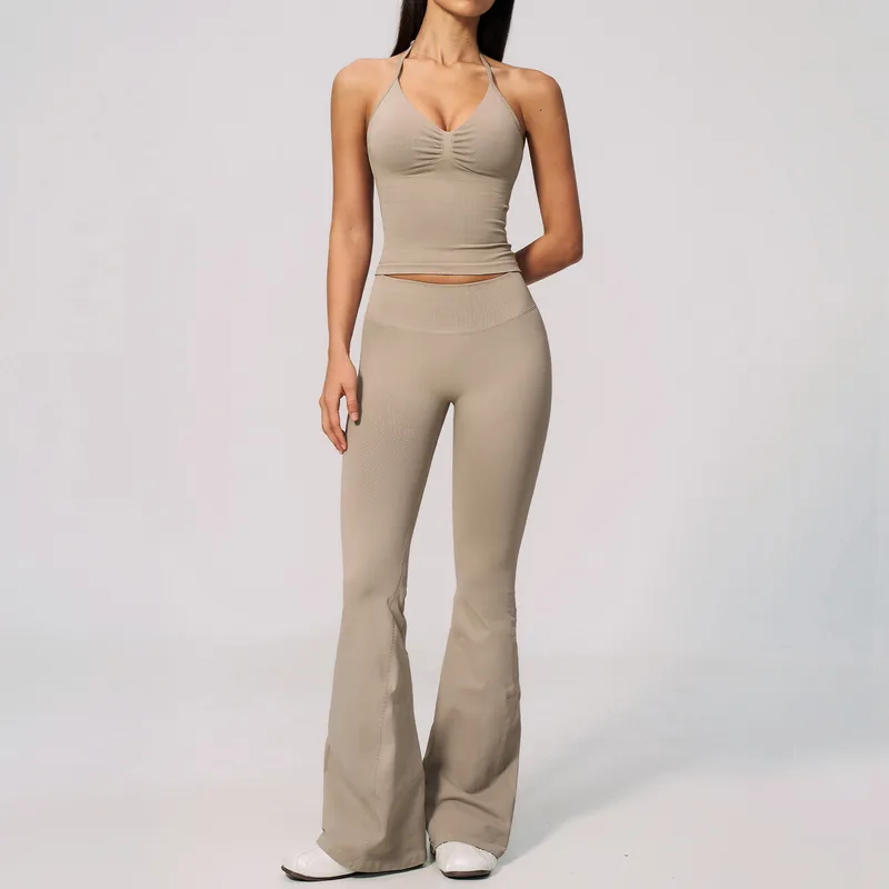 Seamless High Stretch Women's Yoga Set Crew Neck